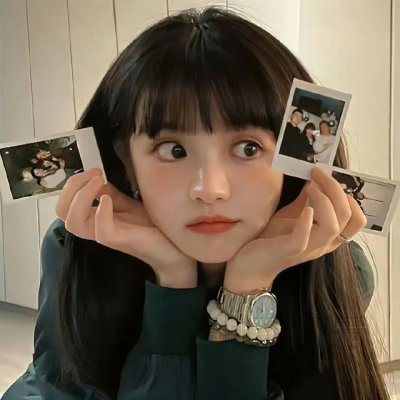 沙滩上的夏娃