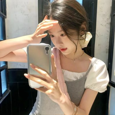 革命前夕的摩托车日记